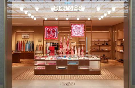 hermes cdg|Hermes roissy airport terminal 2e.